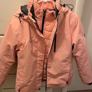 Wantdo Womens Medium jacket- 2 pieces. Inner puffer and outer shell that zip